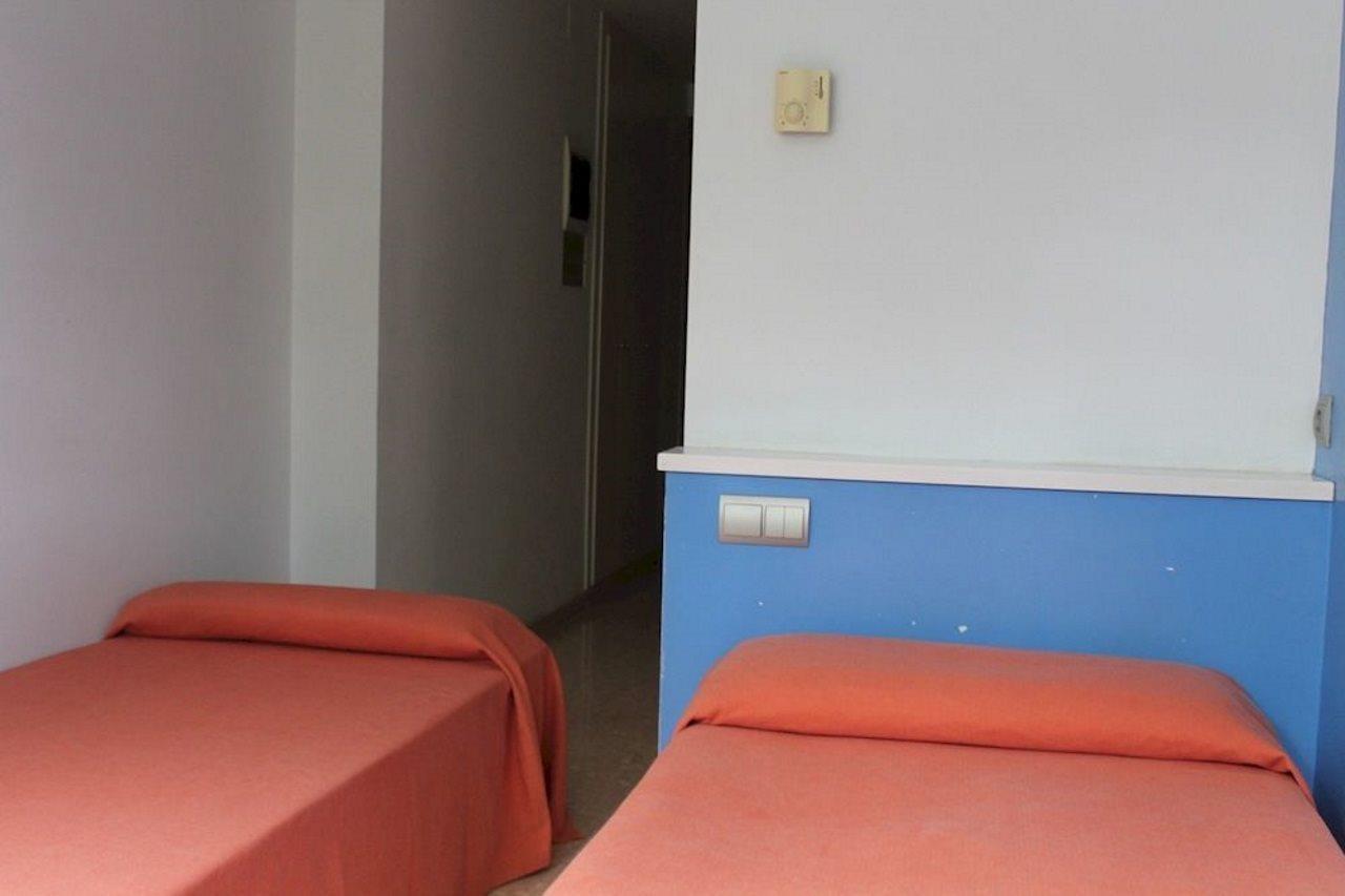 Apartament Residencia Estudiantes Onix Barcelona Zewnętrze zdjęcie