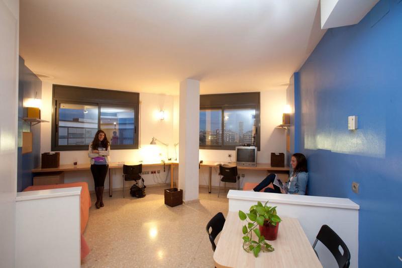 Apartament Residencia Estudiantes Onix Barcelona Zewnętrze zdjęcie